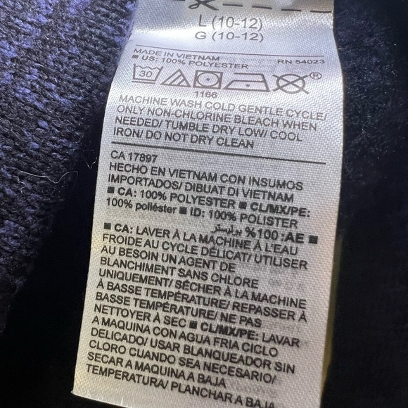 Old Navy Black Turtleneck Sweater Classic Knit - Picture 4 of 5